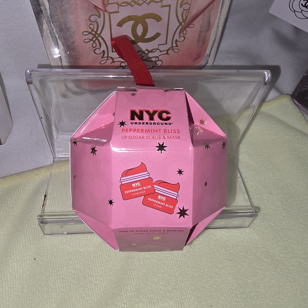 NYC Peppermint Bliss Lip Sugar Scrub & Mask